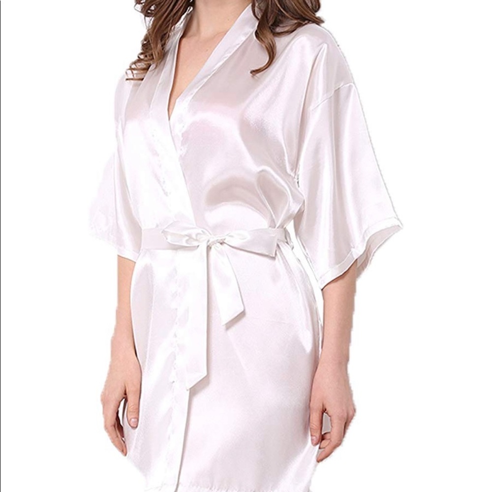 Bride s Robe - Picture 2 of 2
